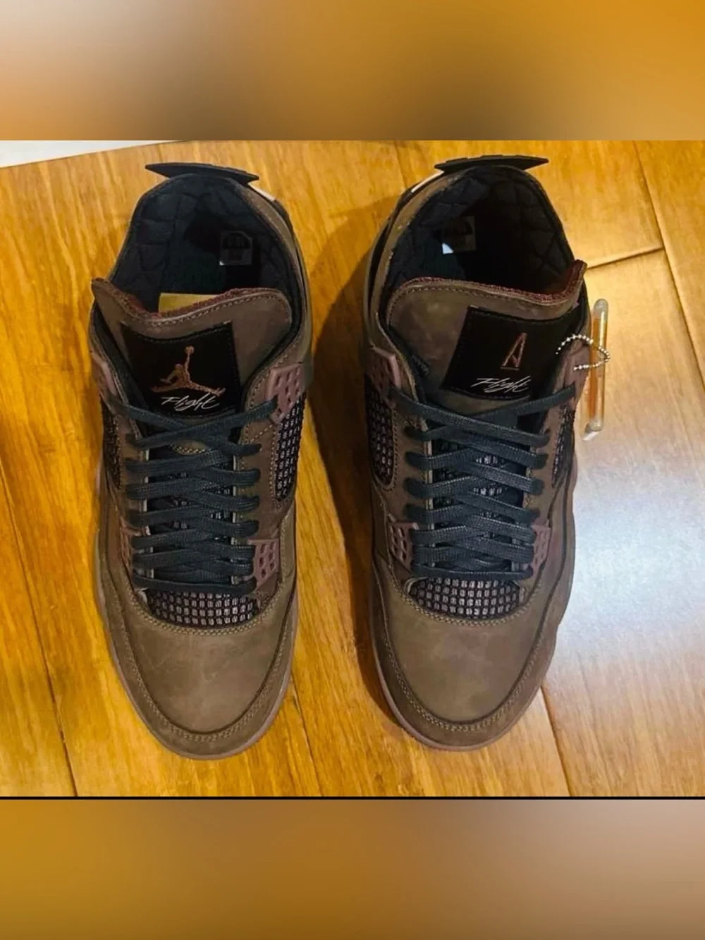 Air Jordan 4 Retro OG x A Ma Maniére